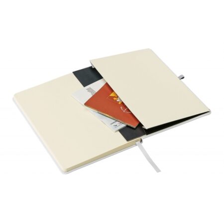 Biały notes A5 z kieszenią i gumką