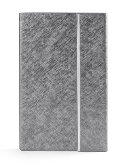 Alternative view of Srebrny notes z magnetycznym zamknięciem A5 w linie INA